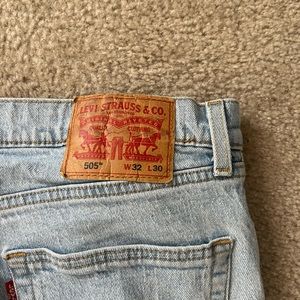 Levi’s 505 32 x 30